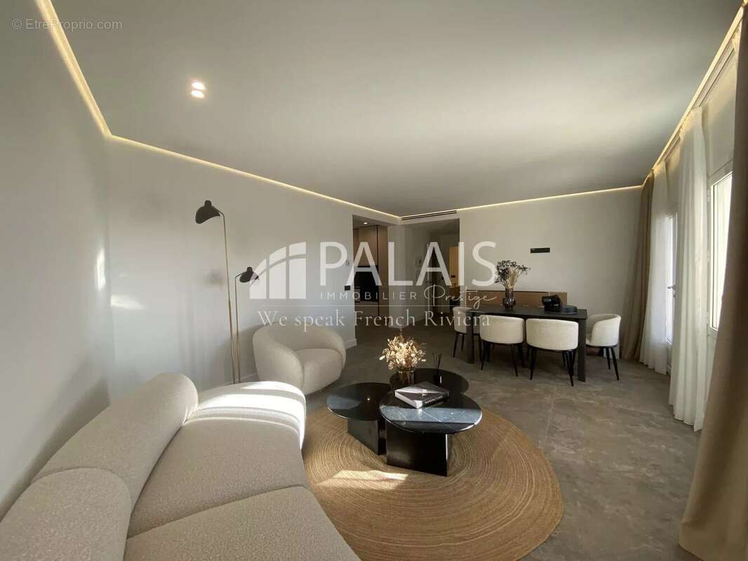 Appartement à VILLEFRANCHE-SUR-MER