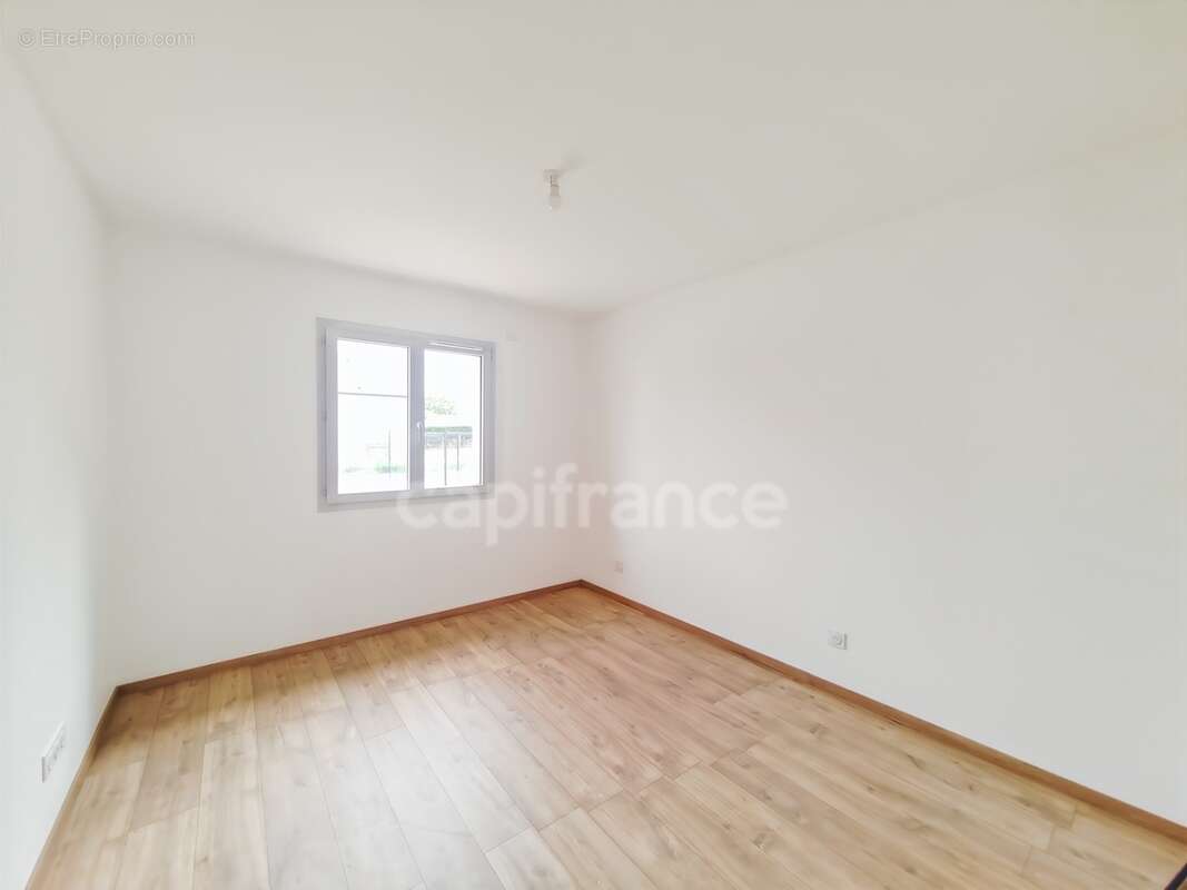 A vendre à Demigny (71) maison neuve de 146 m² 6 pièces 4 chambres 684 m² de terrain ! - photo 9