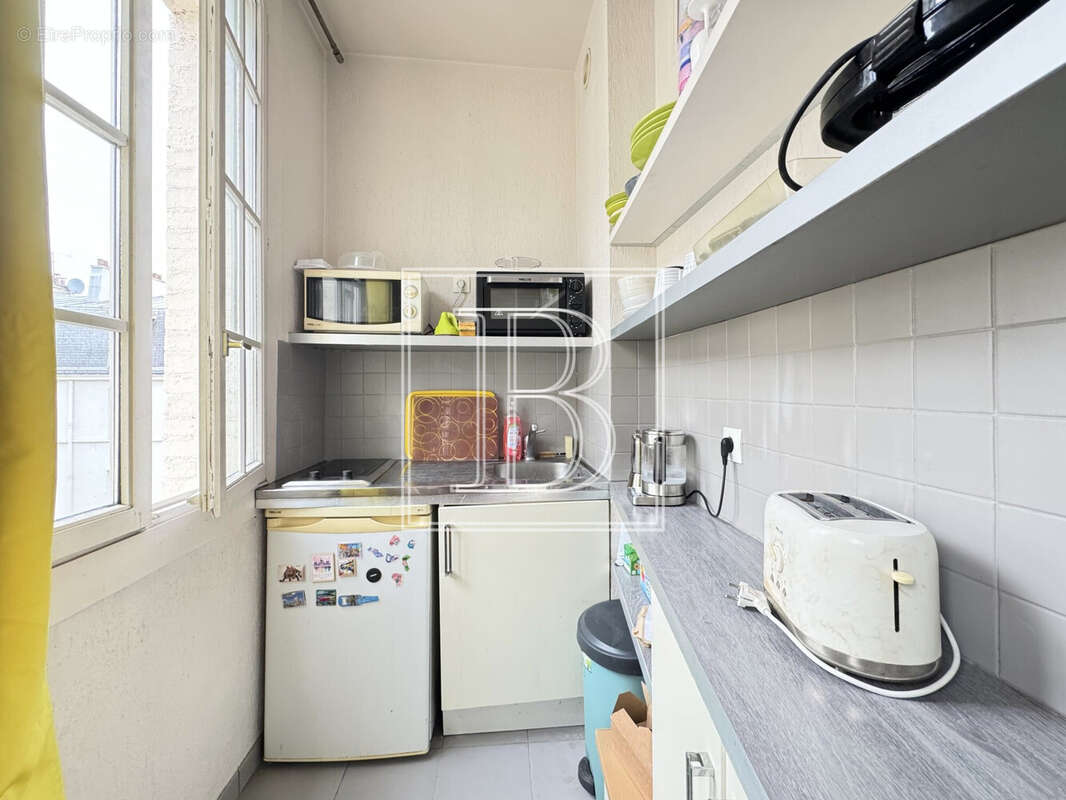 Appartement à PARIS-3E