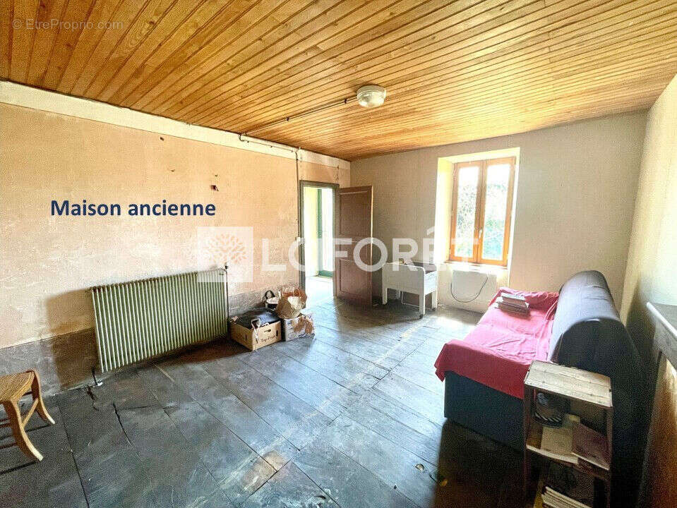 Maison à CASSAGNES-BEGONHES