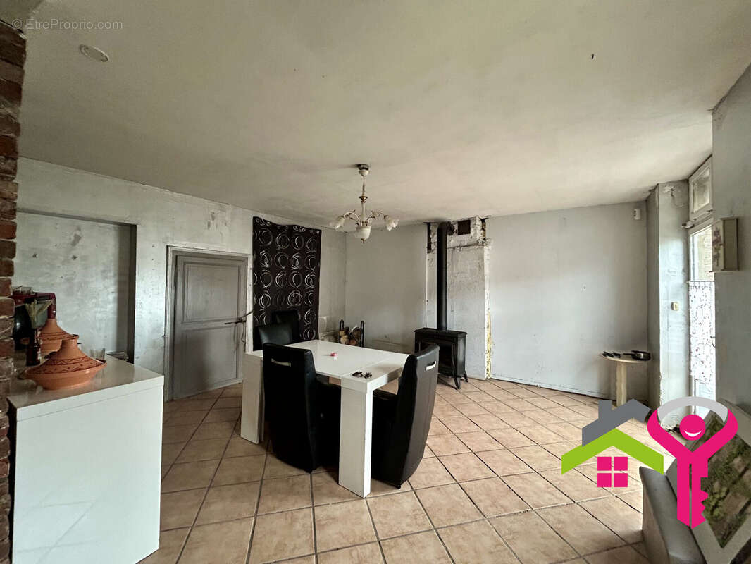 Maison à PREUX-AU-BOIS