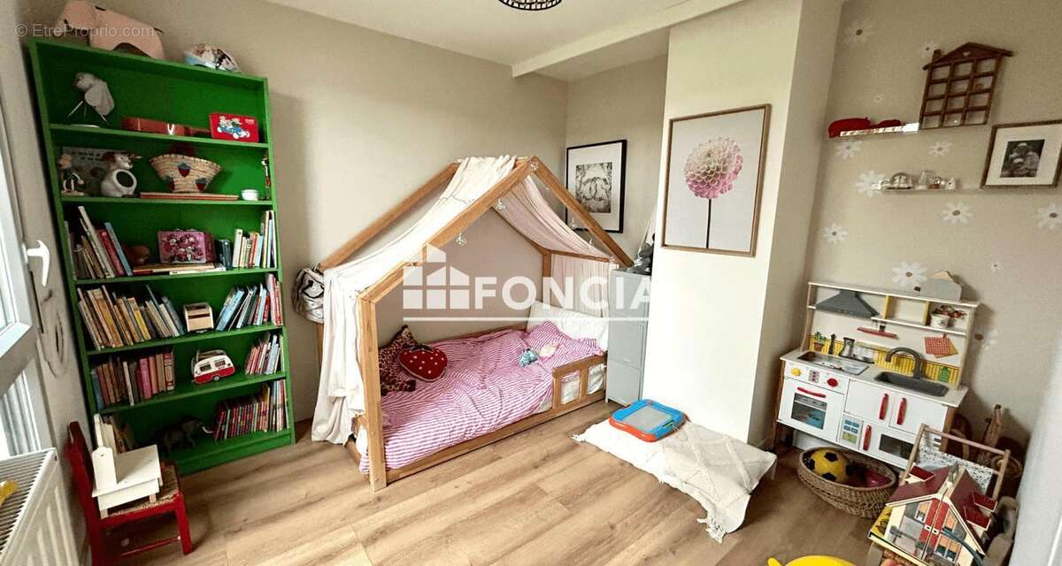 Appartement à CHOISY-LE-ROI