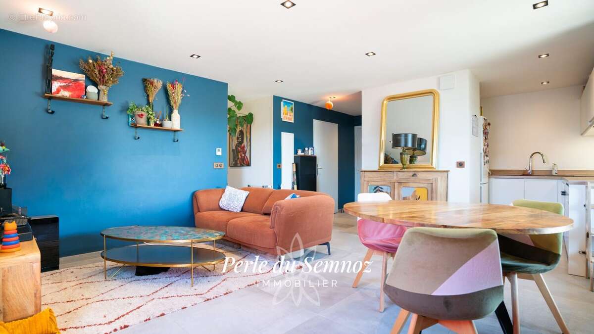 Appartement à SEYNOD