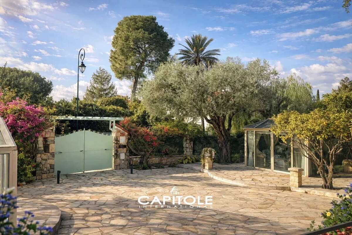 Maison à ANTIBES