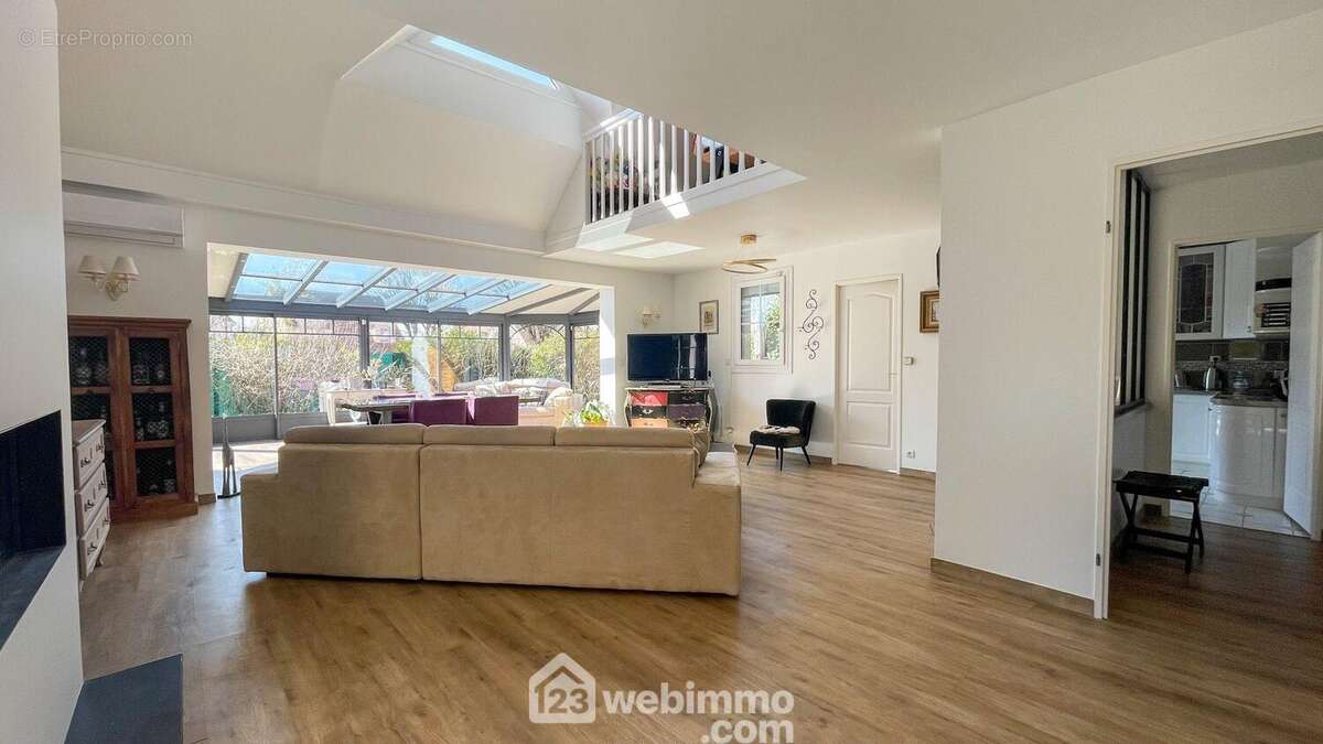 Maison à MAROLLES-EN-BRIE