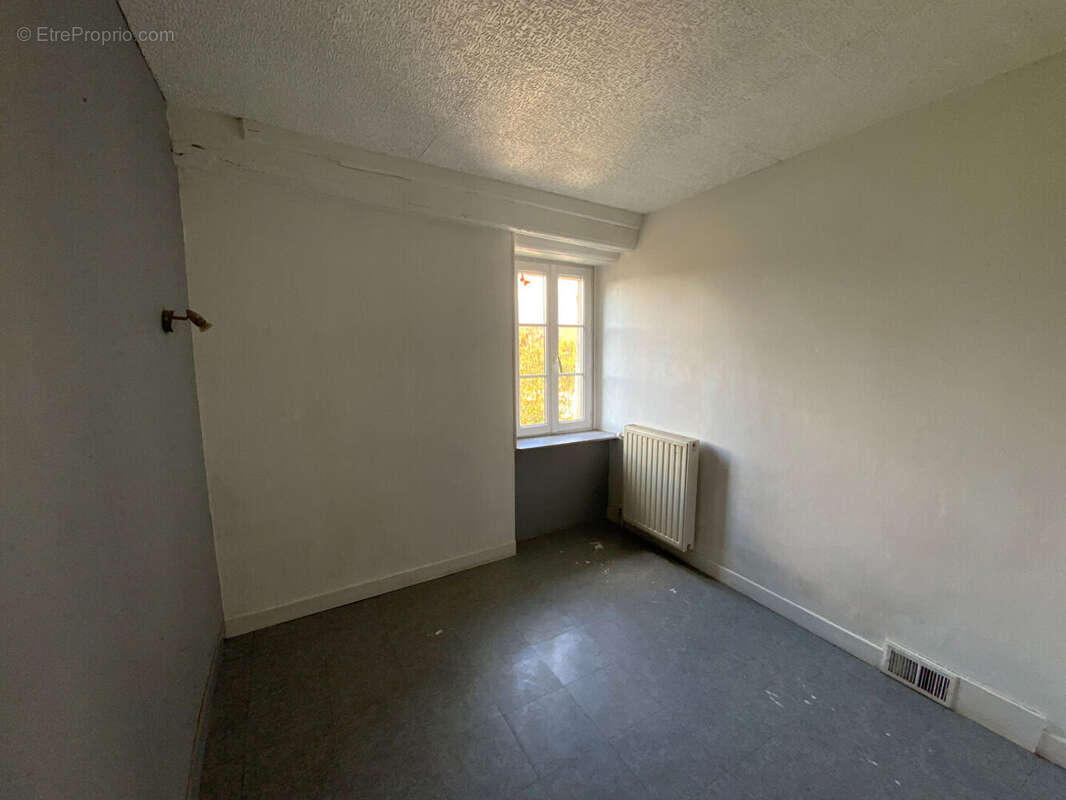SAINT-EMILAND - Maison sur sous-sol de 54 m² hab. (2 chambres) - photo 6