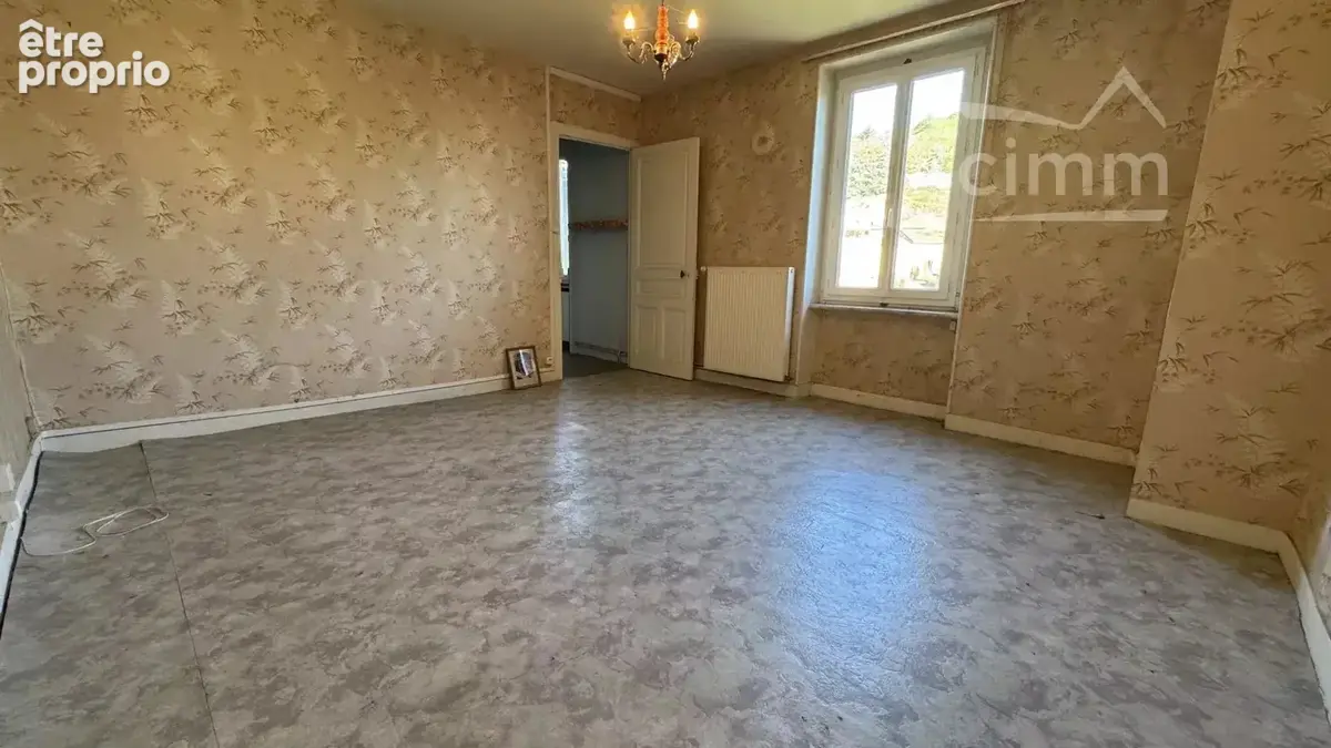 Maison de village en pierre à rénover - photo 6