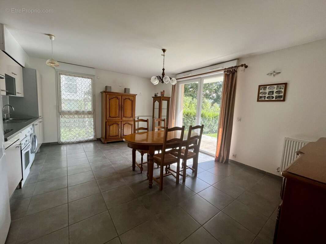 Appartement 63 m² à Montlignon  - photo 3