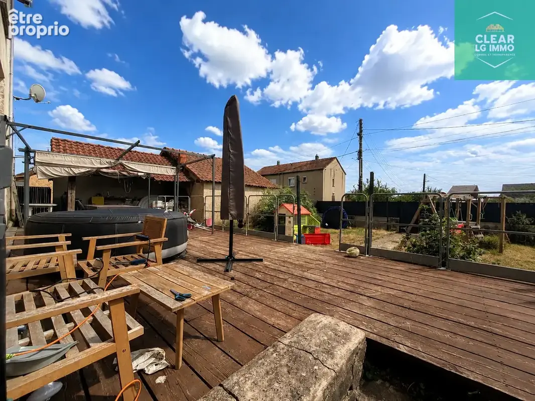 Appartement familial rénové de 109 m2 avec jardin, terrasse et garage - photo 1