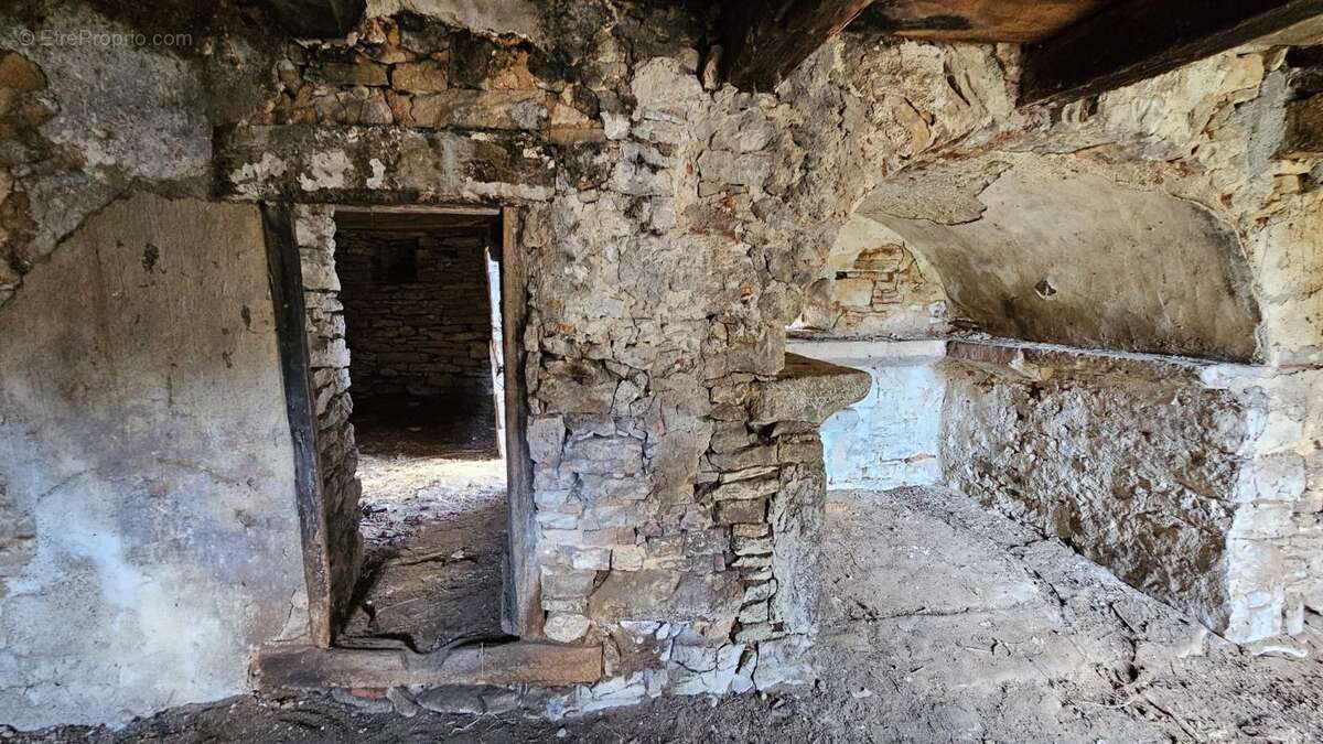 Maison à SALVAGNAC-CAJARC