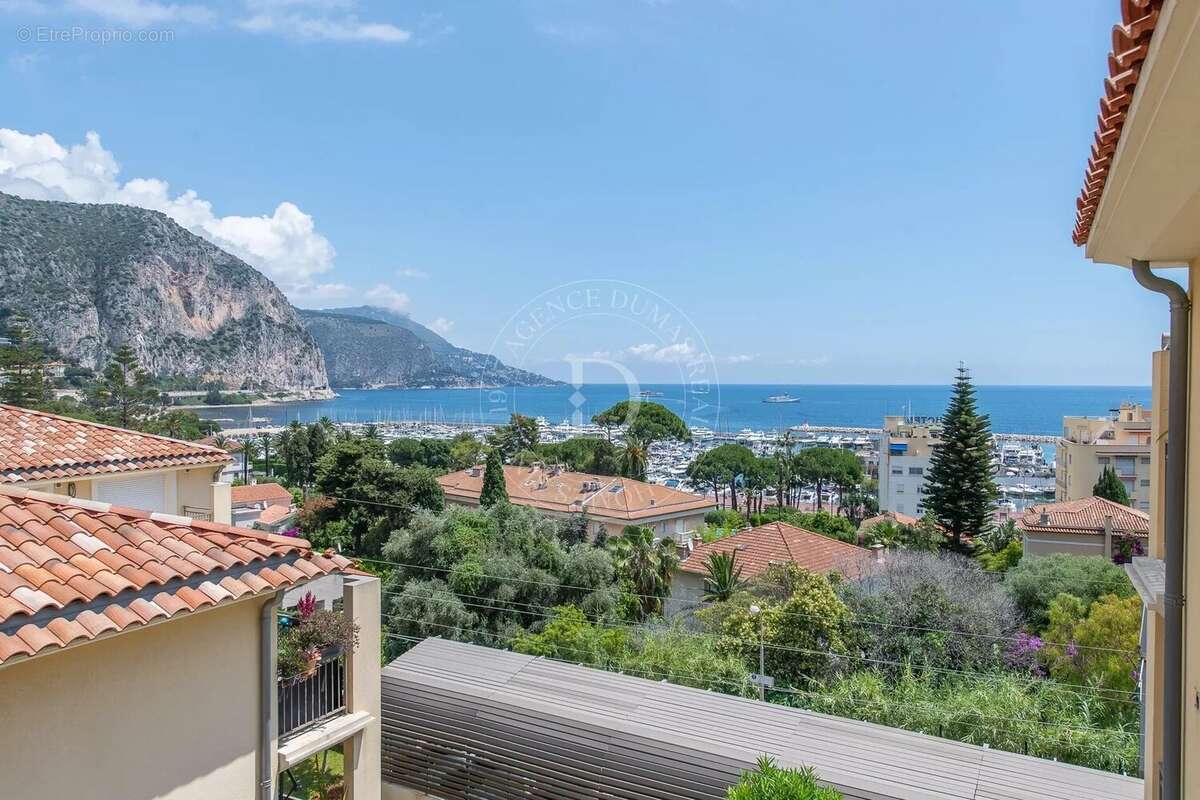 Superbe 3 pieces dernier etage avec vue mer - photo 2