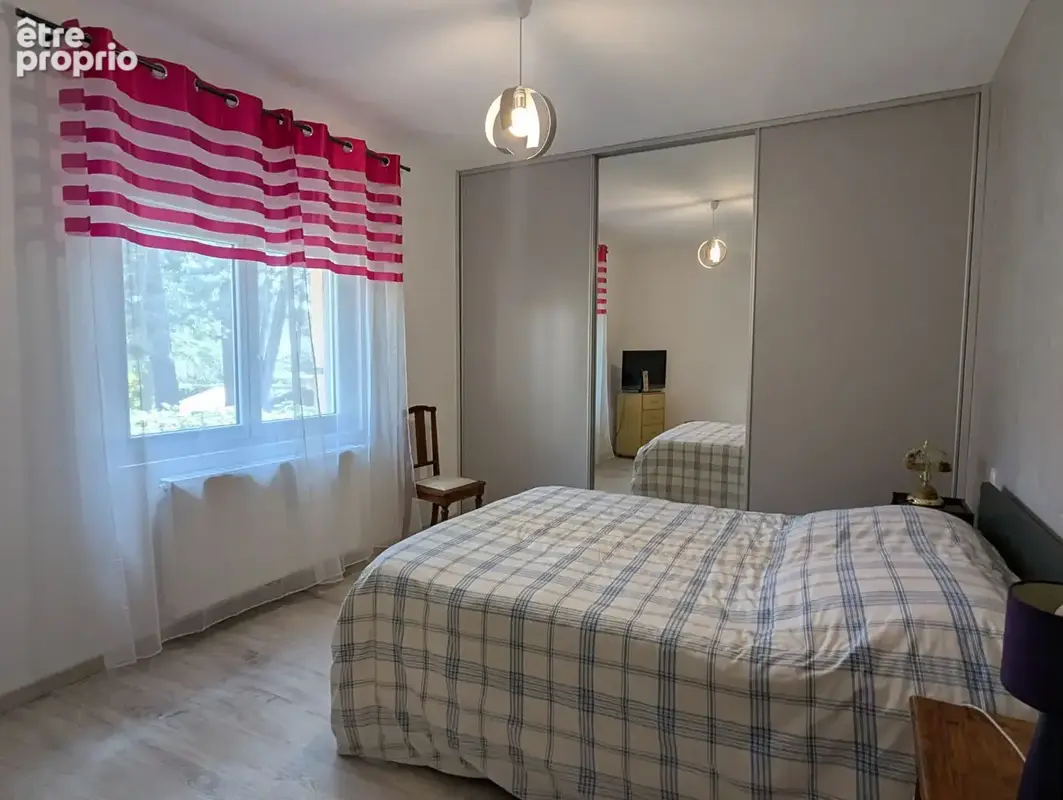 VILLECROZE, maison avec annexe, 140 m², 6 pièces aux portes du village - photo 11