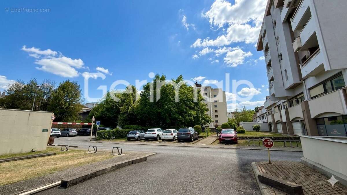 Parking à ANNECY