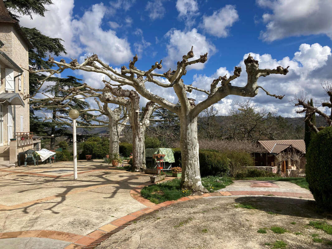chemin arrivé - Maison à CAHORS