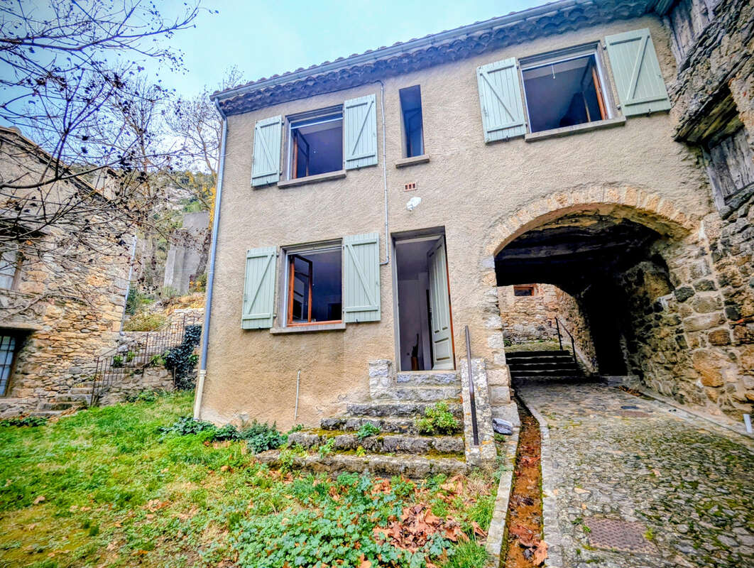 Maison à VIGNEVIEILLE