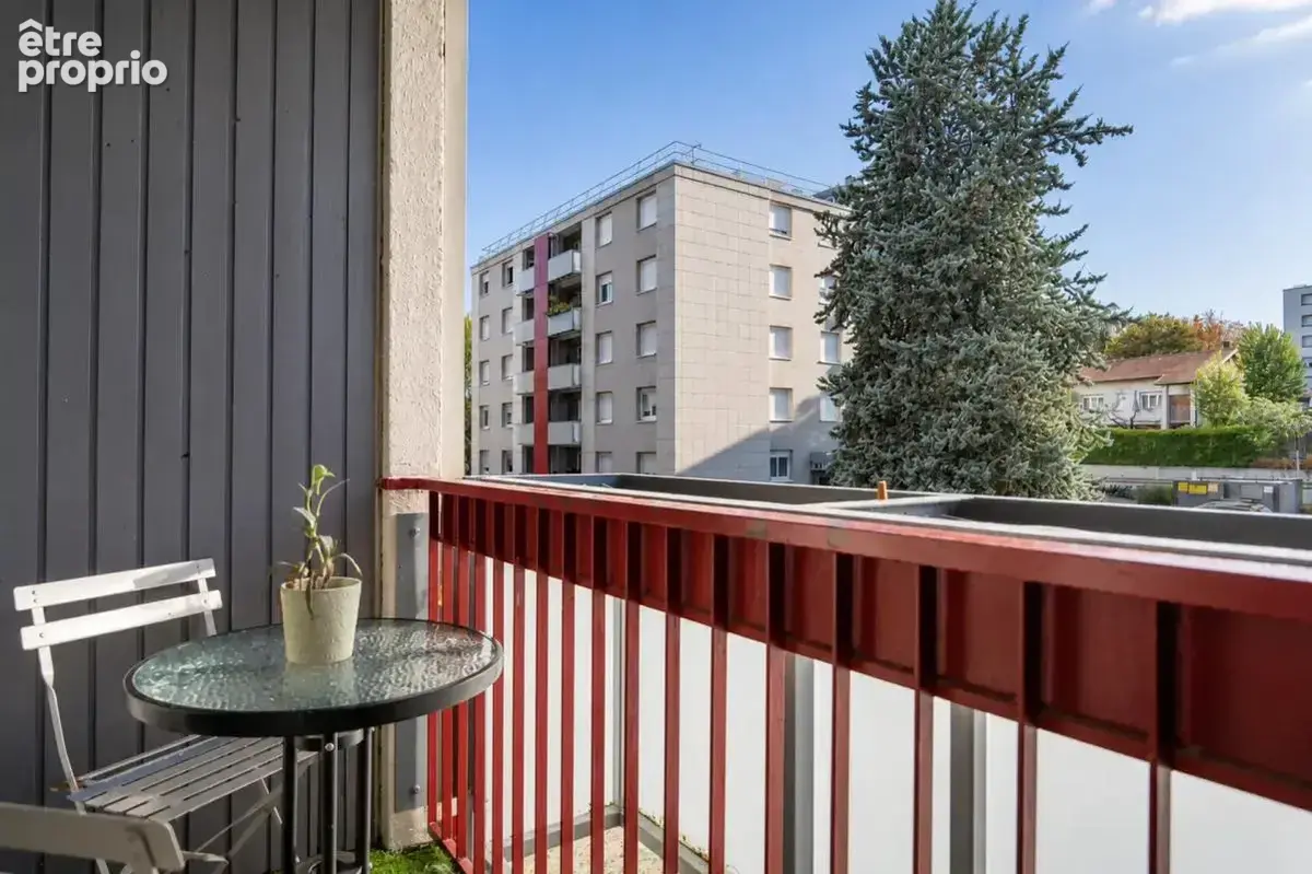 Appartement de 4 pièces de 77 m² à Voiron - photo 12