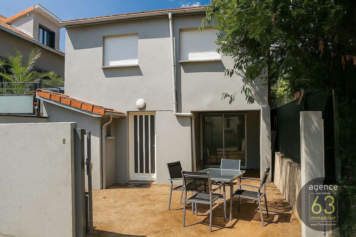 Maison à CLERMONT-FERRAND