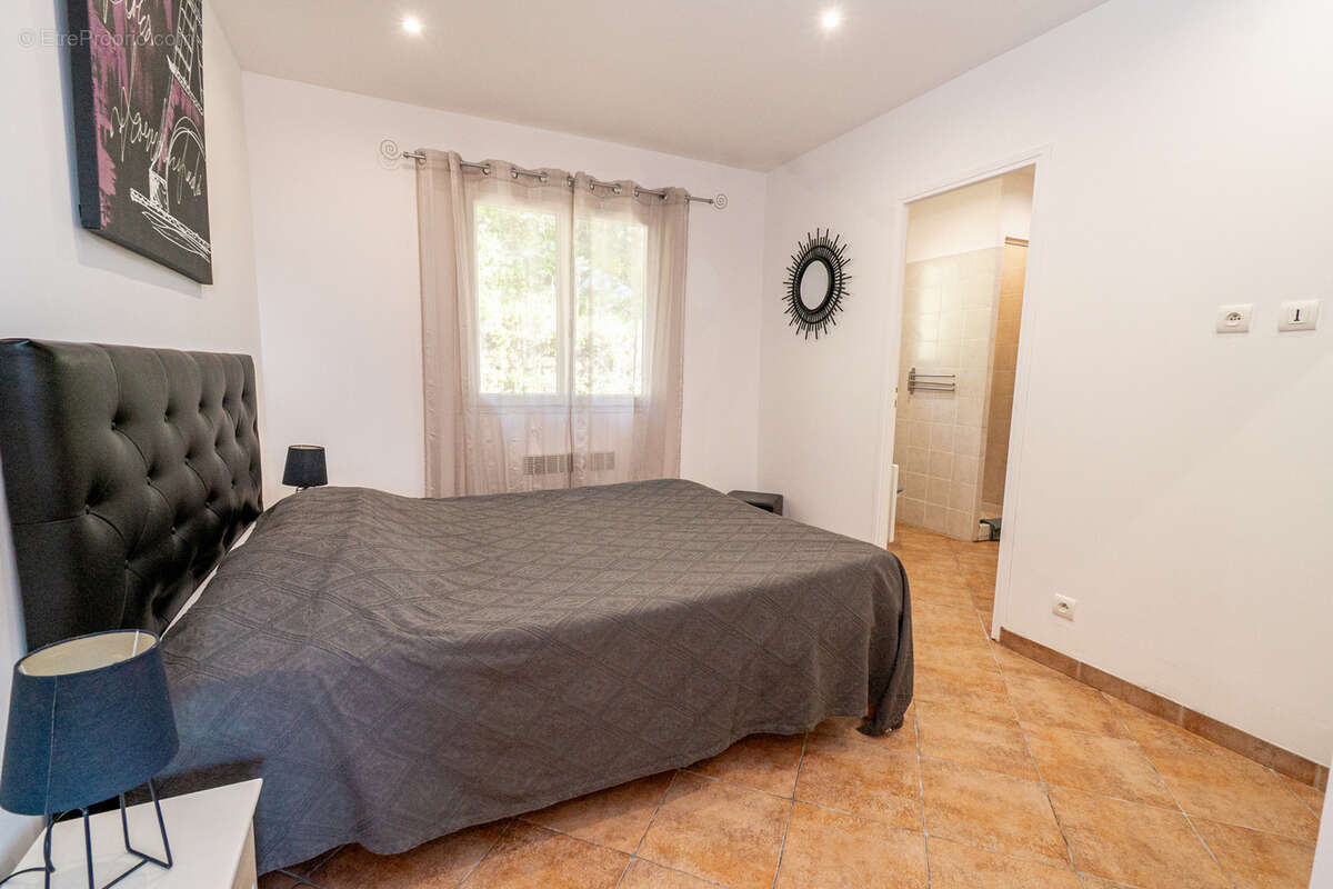 Maison à FIGARI