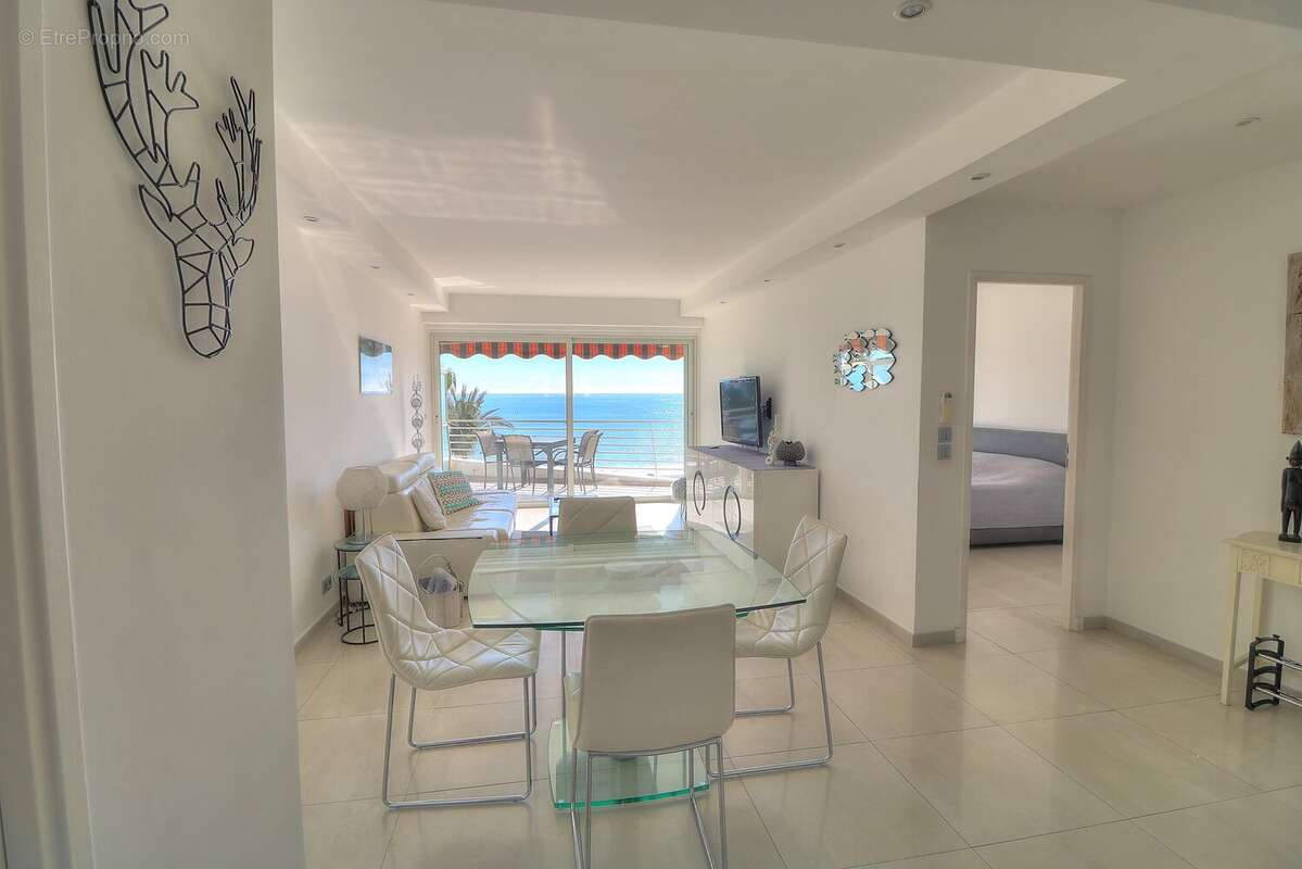 Appartement à CAGNES-SUR-MER