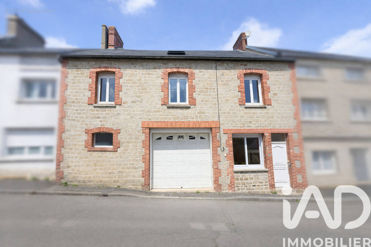 Photo 1 - Maison à LE TEILLEUL