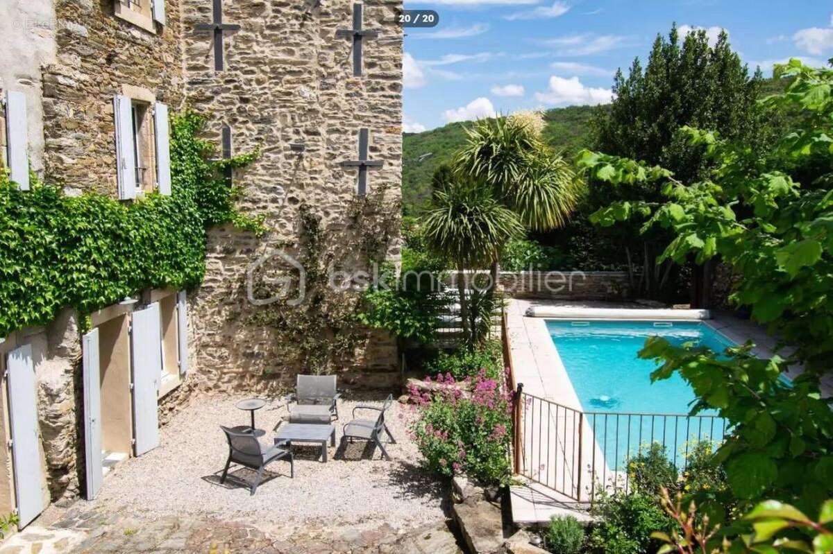 Maison à ROUJAN
