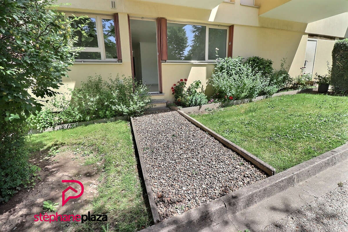 Appartement à CHAVILLE