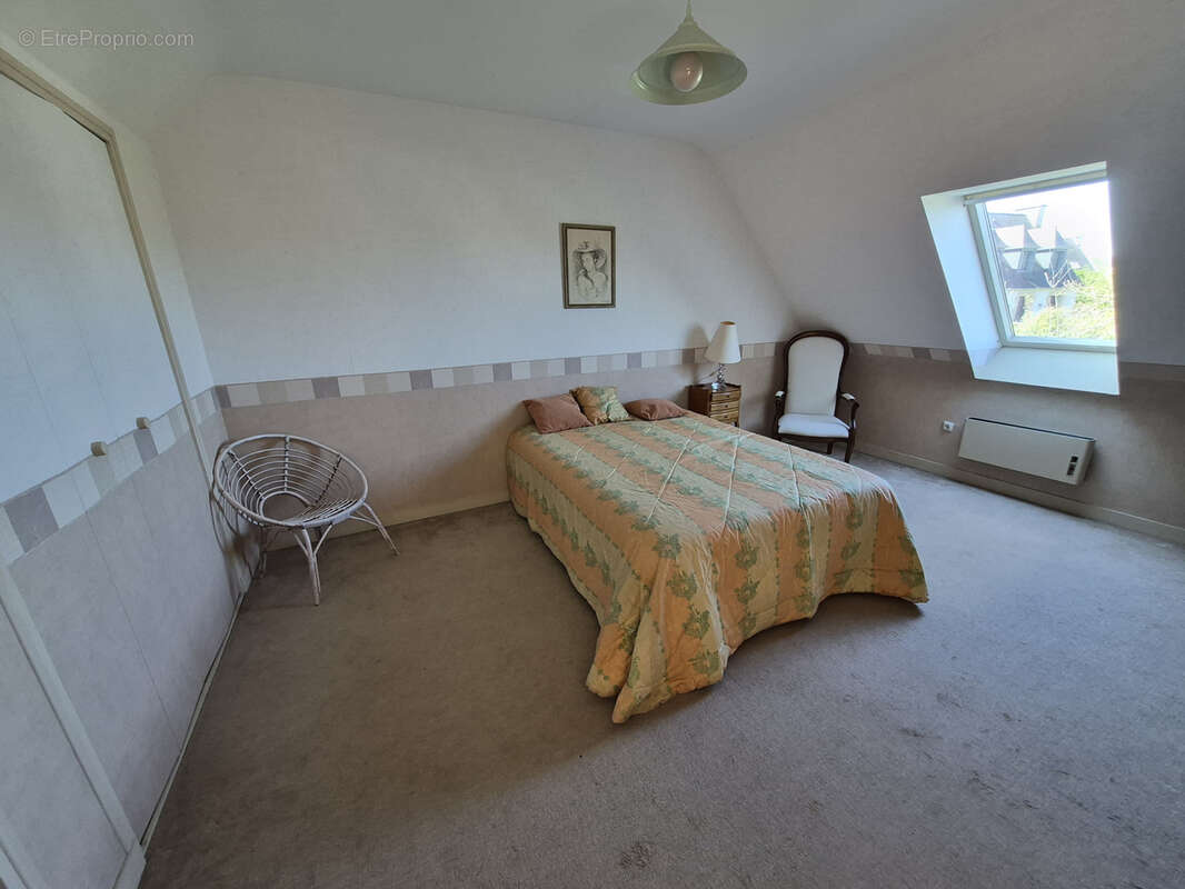 Maison à LOCQUENOLE
