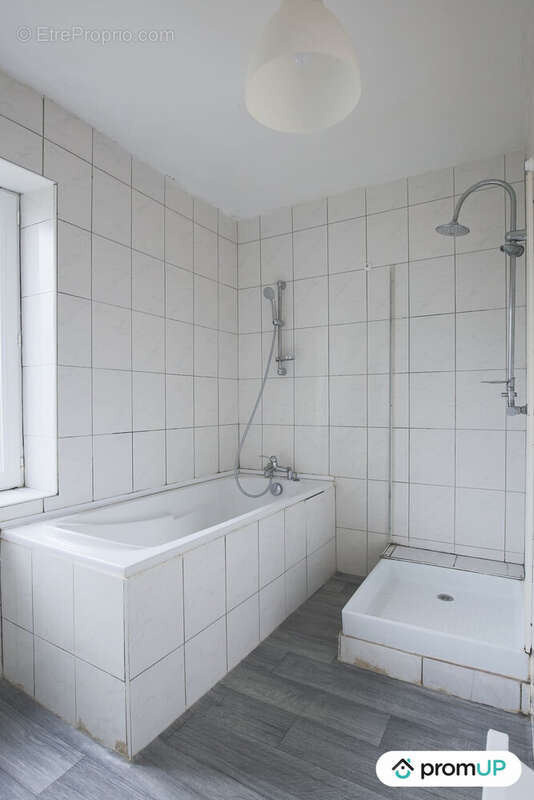 Maison à LANDIVISIAU