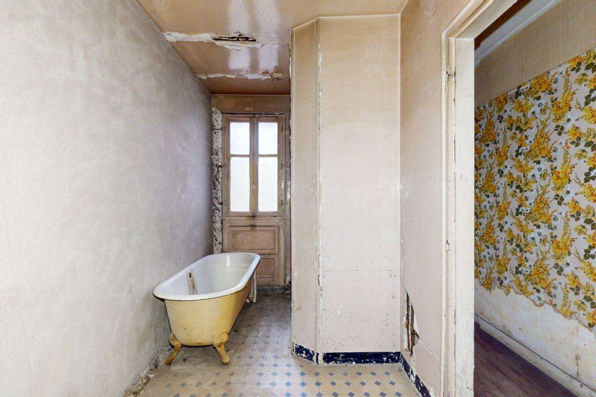 Appartement à ASNIERES-SUR-SEINE