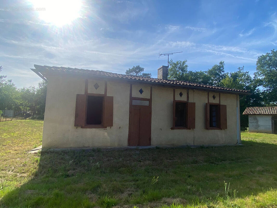 Maison à BELHADE
