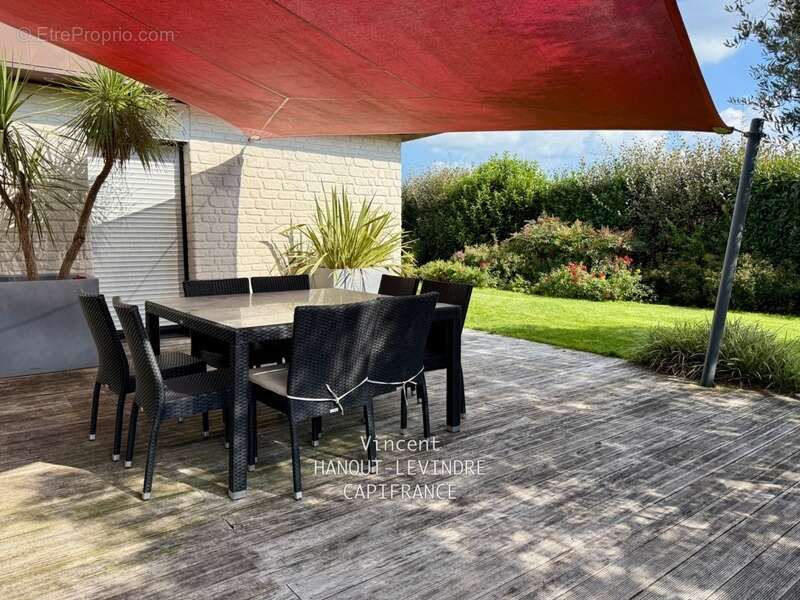 Maison à vendre 9 pièces BAZOGES EN PAILLERS (85) - photo 10