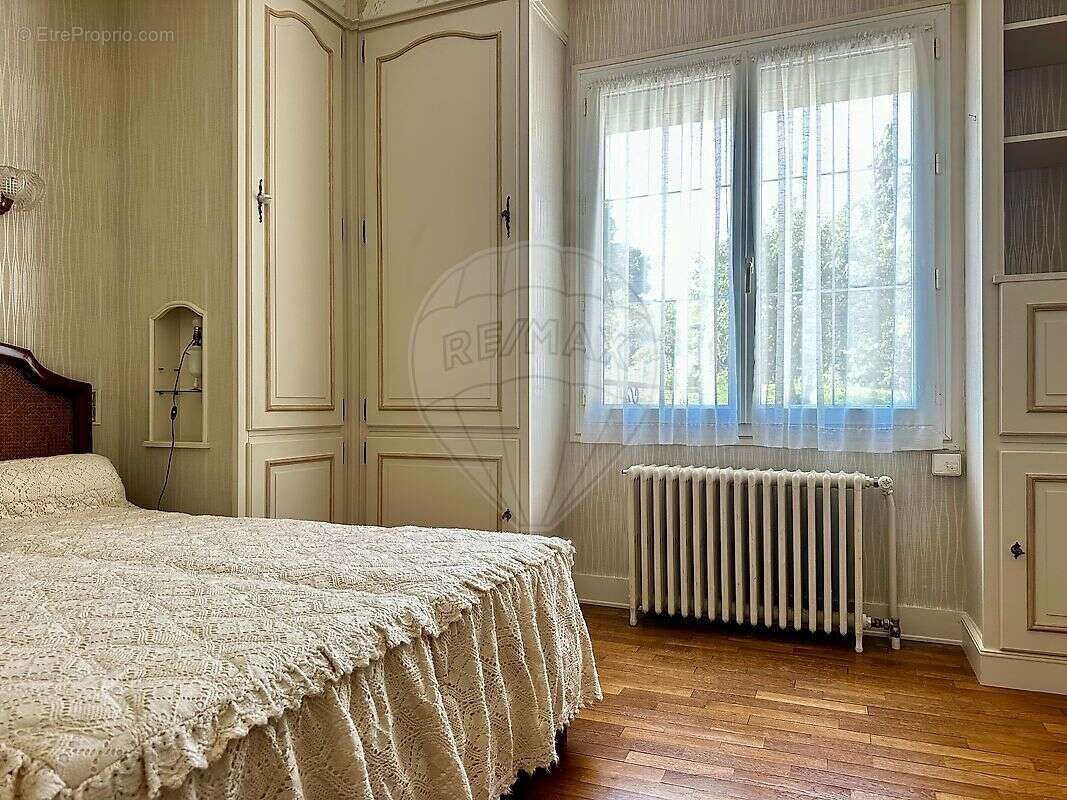 Maison à CERCY-LA-TOUR