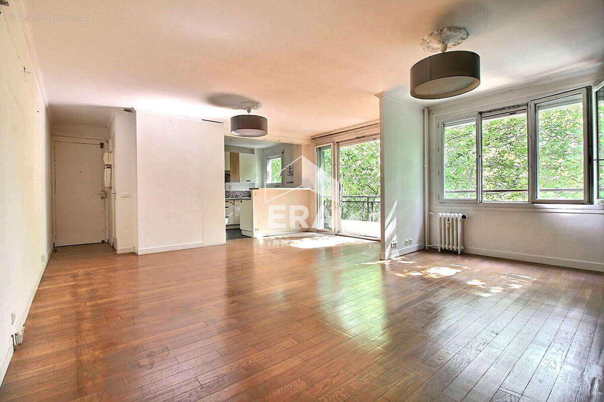 Appartement à SAINT-OUEN