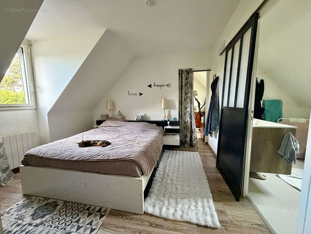 Maison à GROSROUVRE