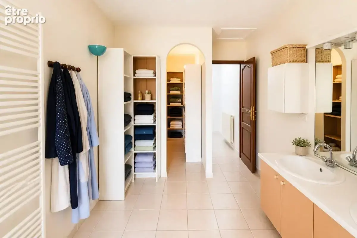 Maison de 4 pièces de 130 m² à Sainte-Eulalie - photo 15