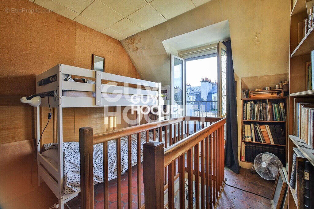 Appartement à PARIS-10E