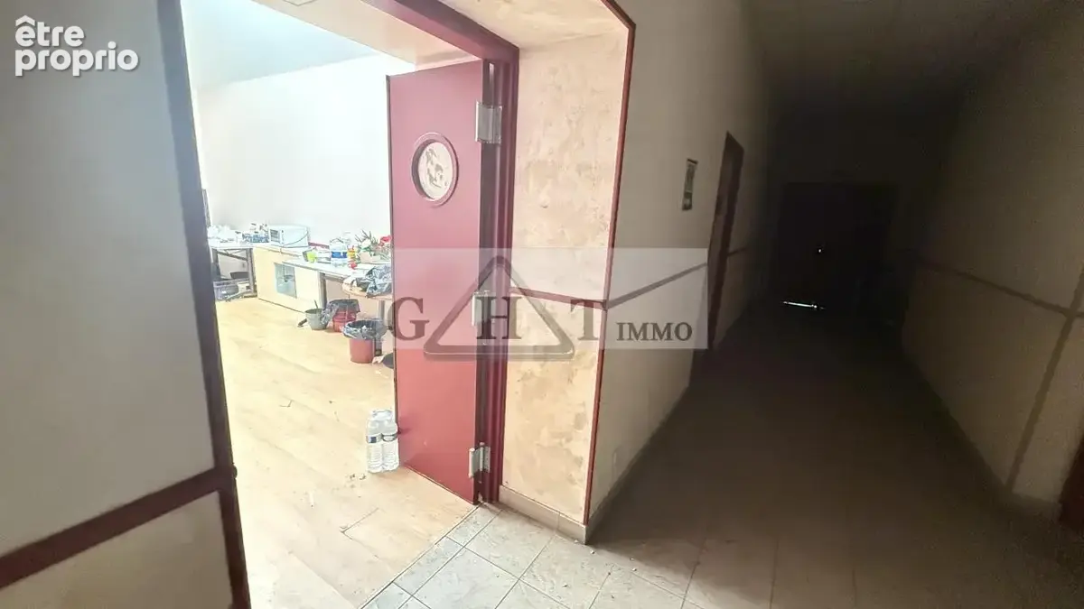 Entrepôt indépendant de 2 277 m² à vendre – meaux - photo 8