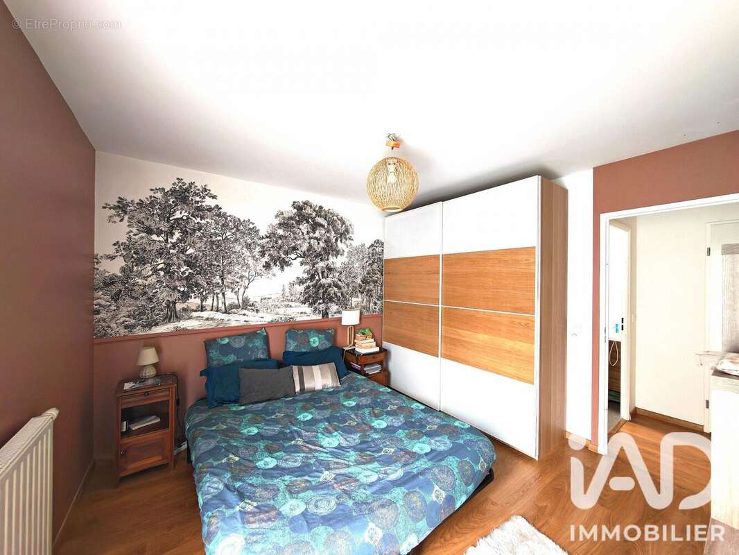 Appartement 78 m² à Creteil  - photo 9