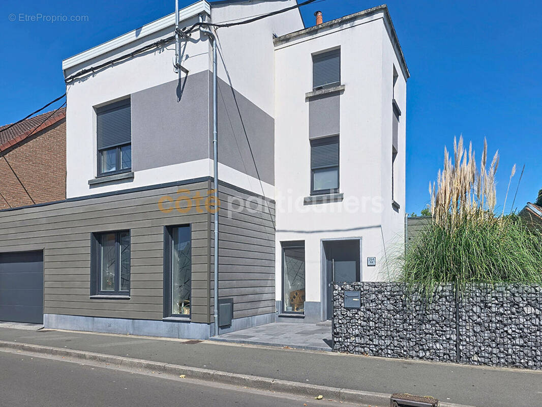 Maison à ARMENTIERES