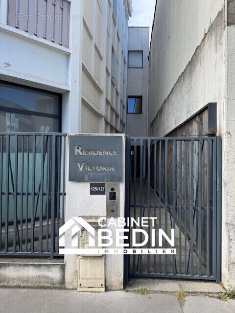 Appartement 60 m² à Bordeaux  - photo 2