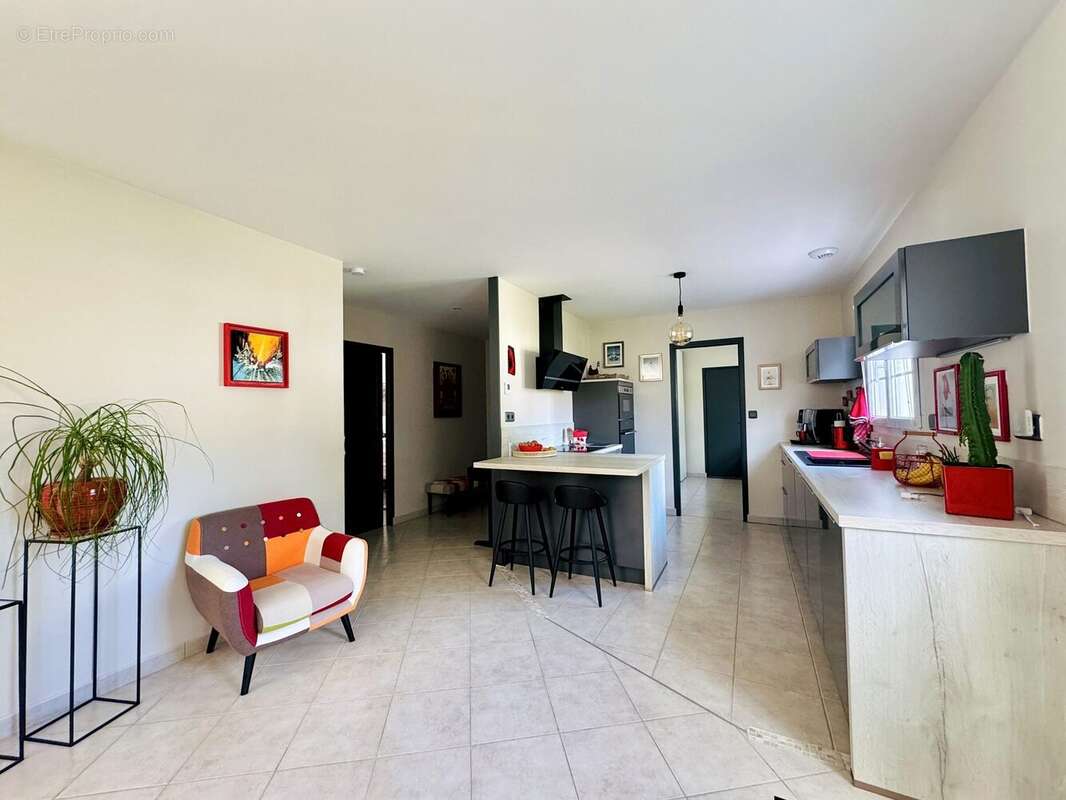 Cuisine - Maison à GRAND'LANDES