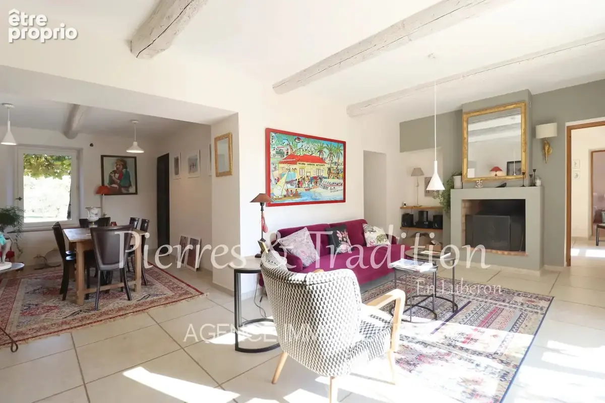 Propriété rénovée au coeur du Luberon avec piscine, cabanons et vignes - photo 5