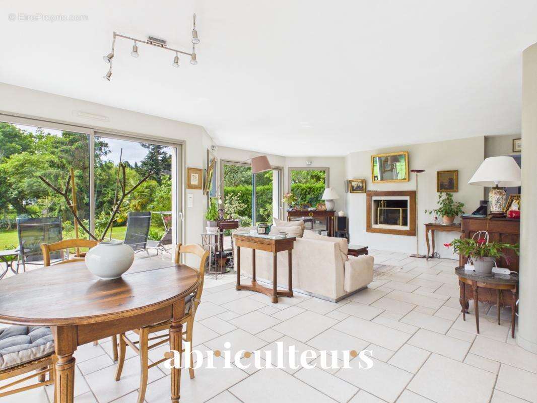 Maison avec grand jardin de 2 519 m² en vente à Carnac (56340) - photo 2