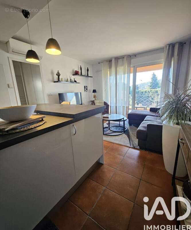 Appartement 55 m² à Sainte-Maxime  - photo 9