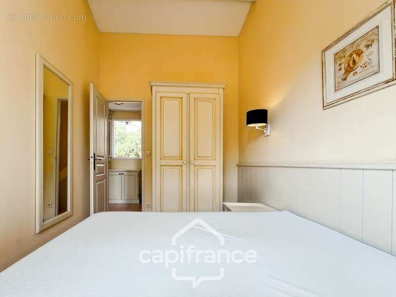DOMAINE DE PONT ROYAL – Bastidon climatisé de 44 m², ravalé et parfaitement entretenu, avec jardin, 2 chambres et place de parki - photo 27