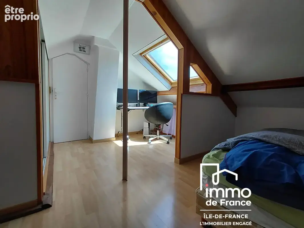 Maison Plaisir 5 pièce(s) 70m2 - photo 15