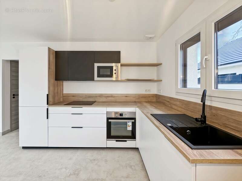 Maison à REMILLY-SUR-TILLE