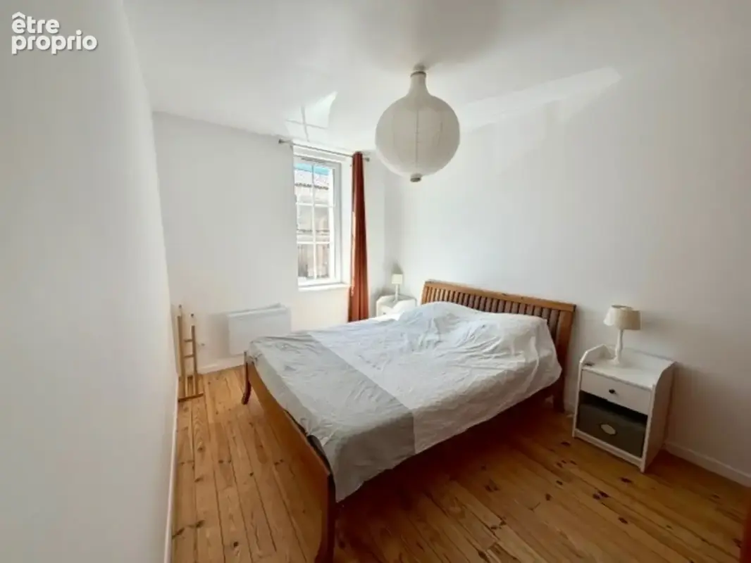 Maison rénovée à neuf - 3 chambres - Accès à pieds tous commerces - photo 9