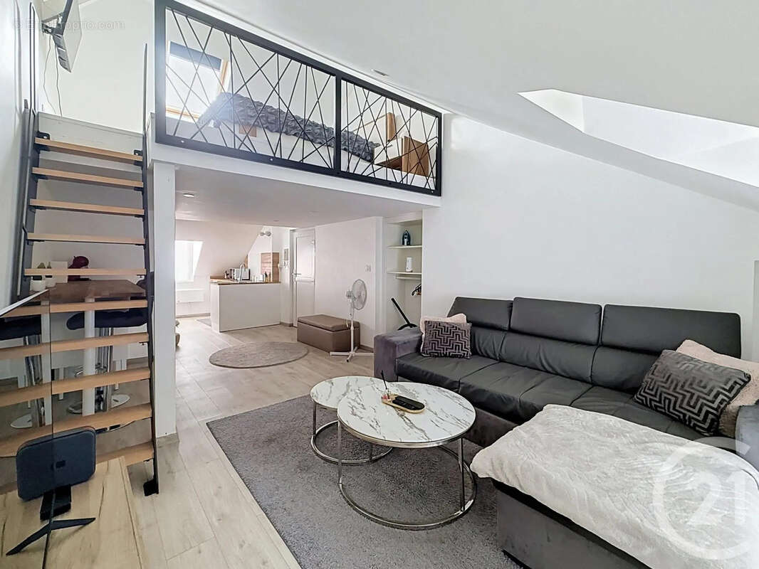 Appartement 24 m² à Dijon  - photo 2