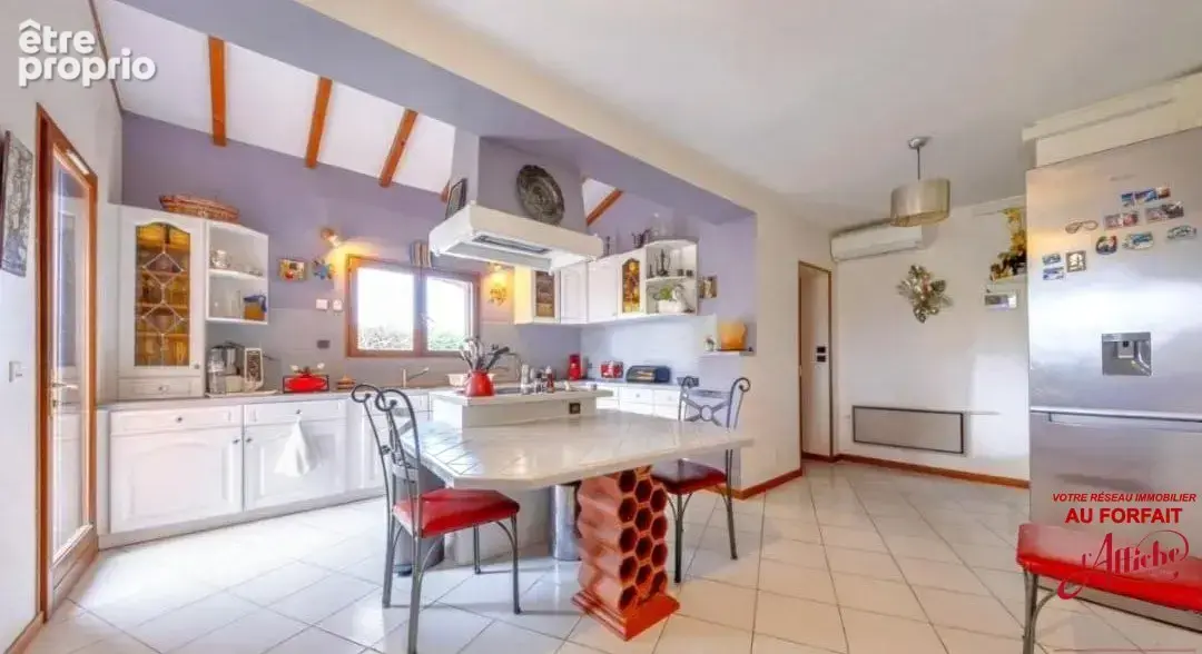 villa d'architecte de 255 m² sur 2700 m² de terrain - photo 6